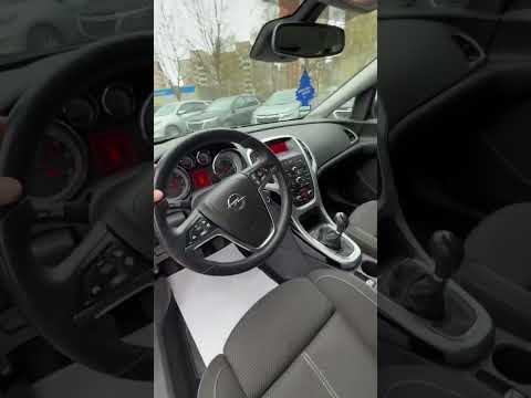 фото opel astra j рестайлинг 0