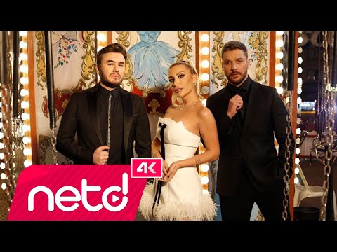 Efkar Gecesi - Mustafa Ceceli Ft. İrem Derici Ft. Sinan Akçıl