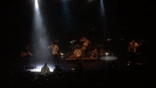 Crown The Empire - Lucky Us (1080p Live)