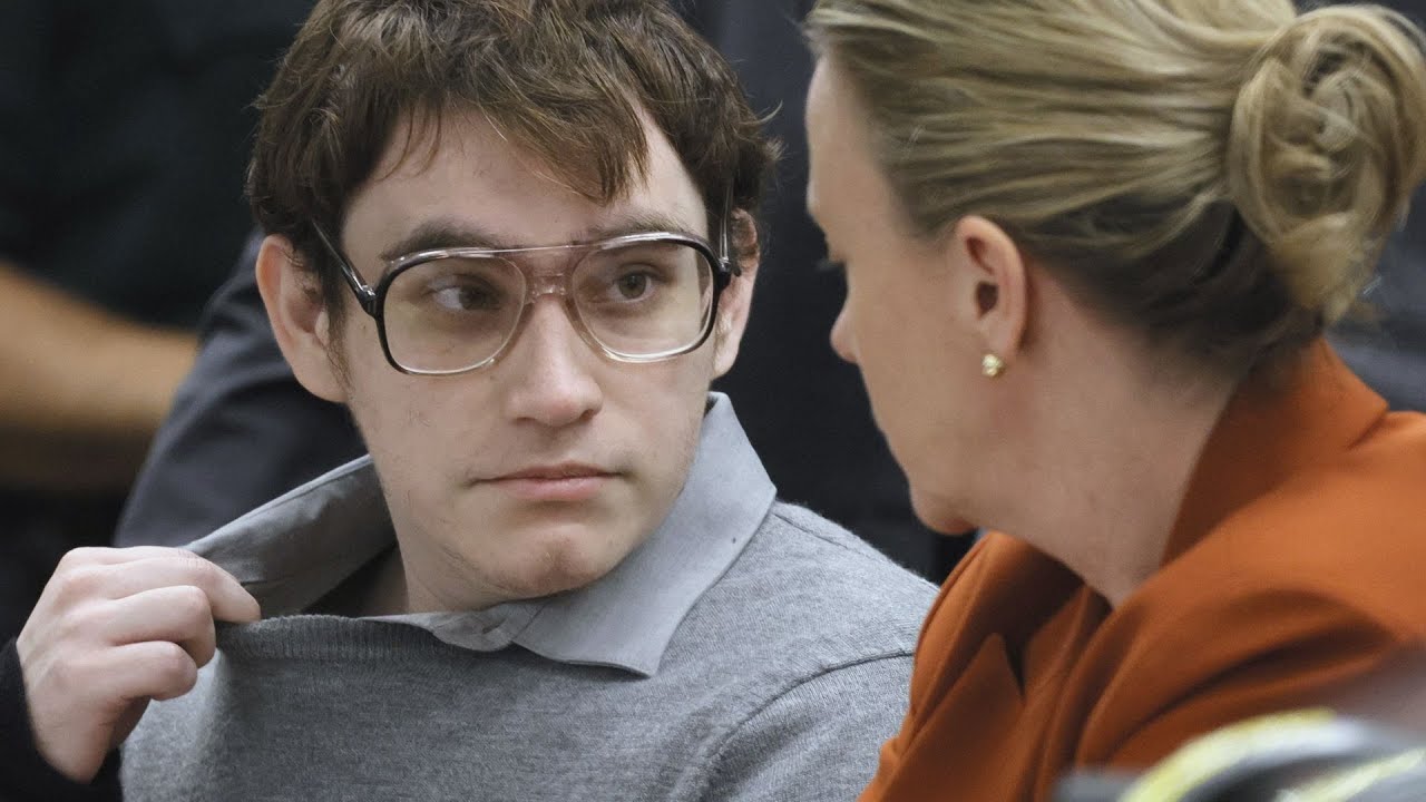 VIDEO | Parkland school shooter to get life sentence for killing 17