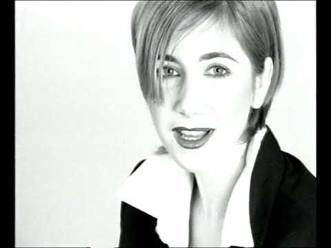 Maja Blagdan - Ja živim za tebe (Official video)