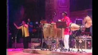 Con Solo Un Beso Lyrics English Translation