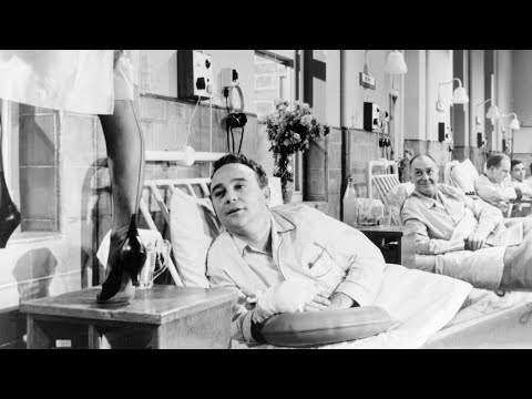 Trailers Carry On Nurse
