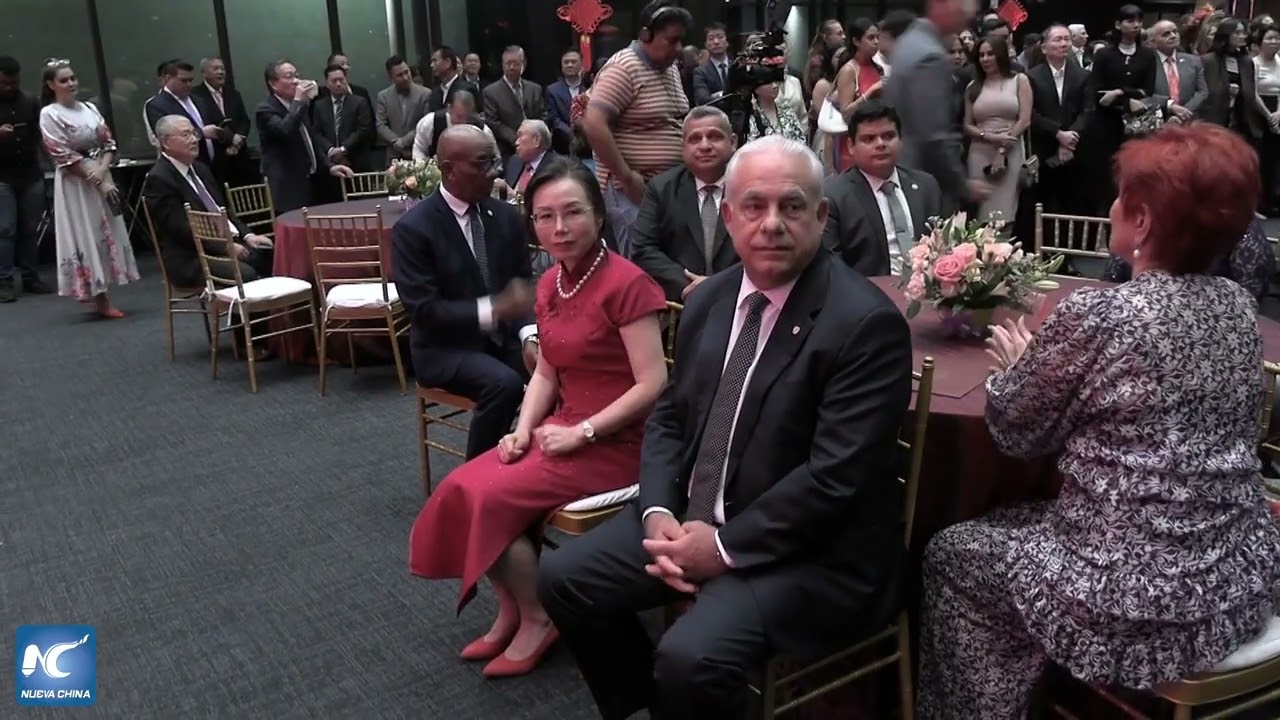 Embajada china en Panamá celebra el 76º aniversario de la fundación de la República Popular China