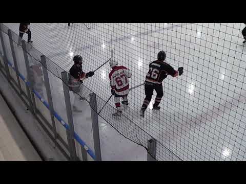 KJT Haukat White -   REDS