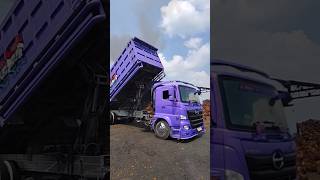 Download lagu Mobil Dump Truk Oleng Bongkar Muatan #truk #truck #funny #amazing mp3