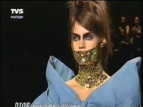 haute  couture collections 2002