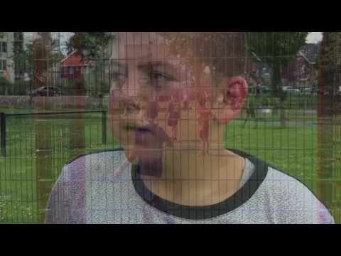 Voetbal op het Daan Blij veld