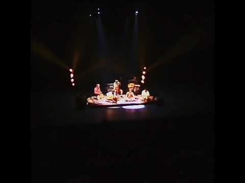 Eddie Vedder and Rahat fateh ali khan duo