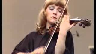Gunhild Hoelscher, Violine, Tschaikowsky Violinkonzert D-Dur op. 35 - Finale