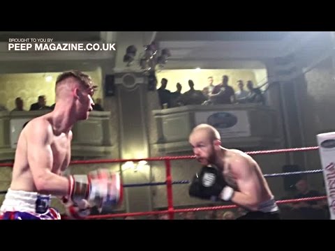 CLASH OF THE VIKINGS (SHOWTIME)  BRIAN JOHNSON V AIDEN SMITH / PEEP MAGAZINE