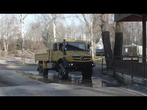 Mercedes-Benz Unimog-Zetros Driving demo