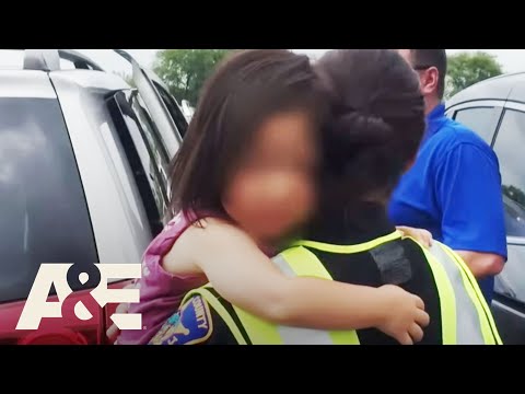 Toddler Rescued From Hot Car on 90-Degree Day | Customer Wars | A&E