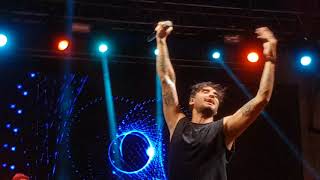 Fabrizio Moro, Sono Anni Che Ti Aspetto live @ Brescia