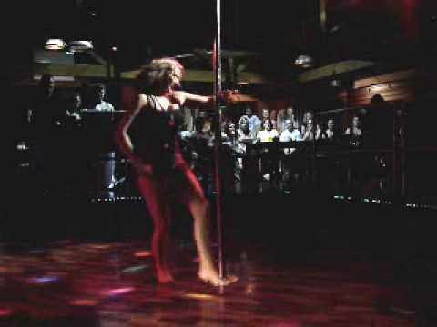 Annie Norris Performs at the PurePole Charity Showcase