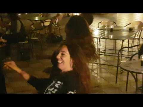 Andiamo a comandare. Balli di gruppo