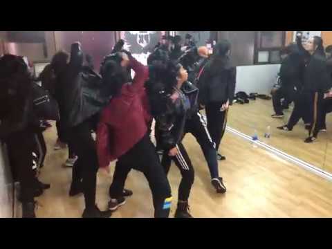 [Rehearsal] 17CROWNS Cover SEVENTEEN -  Getting Closer + THANKS