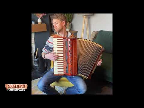 Colin J Nicholson - Victoria Poeta