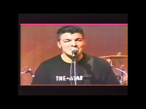 RIDDLIN KIDS "Blind" on CapZeyeZ