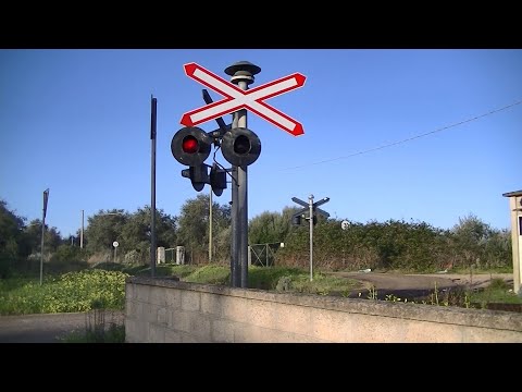 Spoorwegovergang Sorso (I) // Railroad crossing // Passaggio a livello