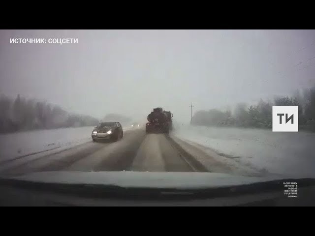 Татарстандагы авариядә Удмуртиядән килгән өч балалы гаилә һәлак булган