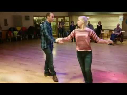 download lagu mp3 mp4 Top Cat Dance, download lagu Top Cat Dance gratis, unduh video klip Top Cat Dance