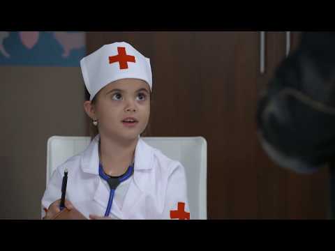 OTECKOVIA - Sestrička Julka