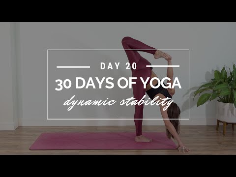 30 Min Yoga Flow - Activate Core & Balance | 30 Day Yoga - Day 20