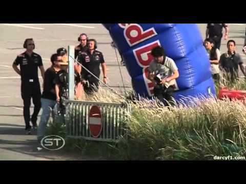 RedBullDemo Chiba Japan Marshall Hit By Buemi 4062011