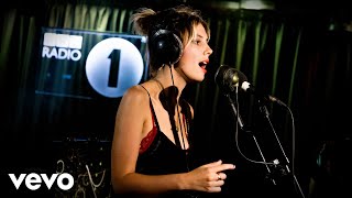 Wolf Alice - Space & Time in the Live Lounge