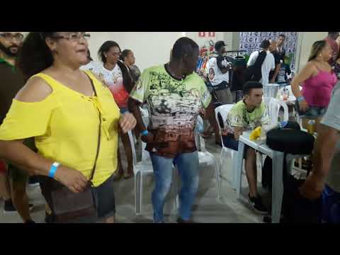 LUANA BAYÔ NO LENVANTA TERREIRO LUANDÊ  RADIO TOP SAMBA