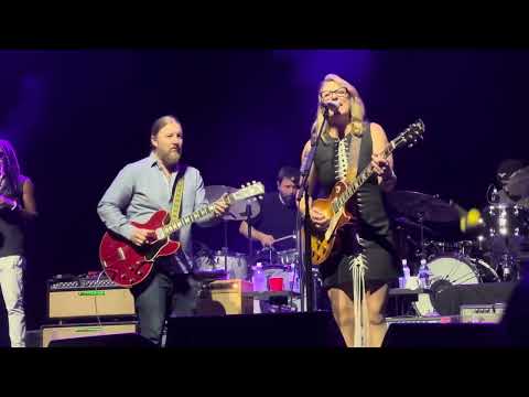 Tedeschi Trucks Band - Learn How To Love (Tokyo Show #2 on 2023-10-20)