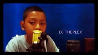 Download lagu Lirik Lagu Mp3 : Saben Malem Jumat Ahli Kubur Mulih nang Omah .. Kanggo Jaluk .. mp3