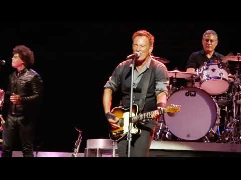 Bruce Springsteen - Rebel Rebel (Live 2016)