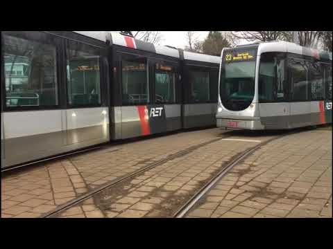 RET tram 23 richting Marconiplein op halte Beverwaard (oude striping)