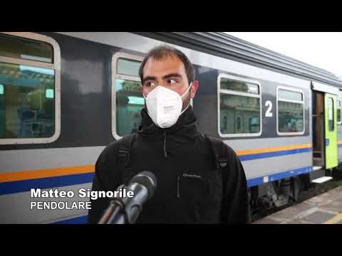 Alla stazione di Cuneo senza edicola e bar