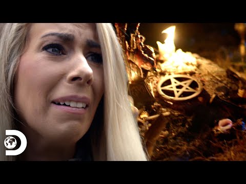 Un matrimonio experimenta terror en su nuevo hogar | Bosques Embrujados | Discovery Latinoamérica