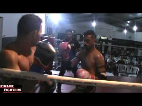 LUTA DE MUAY-THAI VALADÃO x ANDERSON FOGO