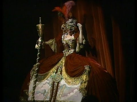 Diane Dufresne - TOP SECRET (En Concert au Théâtre du Nouveau Monde, Montréal 1986)