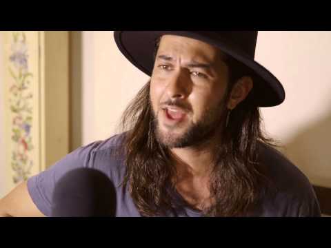 SURAHN  Watching The World ( Live Acoustic Version )