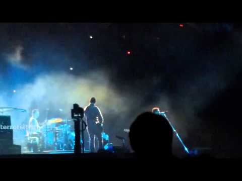 U2 New Year's Day, La Plata 2011-04-02