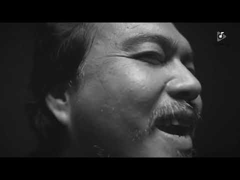 Dira More - အဖေ့အပြုံး (Official Music Video)