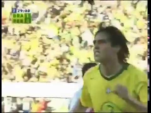 Kaká (Brasil) - 27/03/2005 - Brasil 1x0 Peru - 1 gol