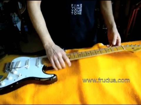 How to tune a guitar in 30 seconds -  www.frudua.com