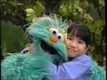 Sesame Street 3783 Rosita And The Hug