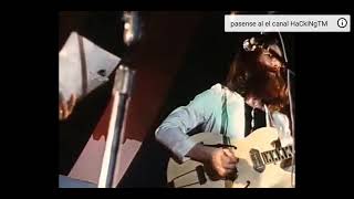 John Lennon and plastic ono band- Give peace a chance Toronto 1969