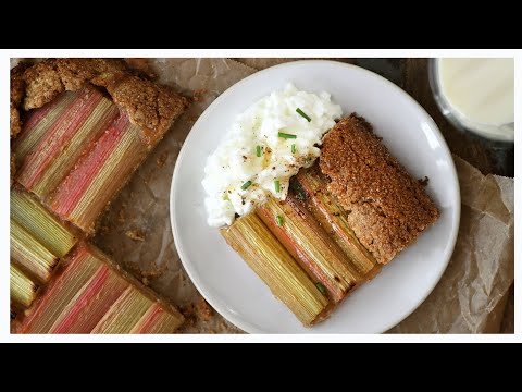 Biocoop : Recette de tarte à la rhubarbe avec Maïa Cha