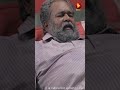 ഞാൻ ആദ്യത്തെ ദിവസം കൈ തന്നപ്പോ നിങ്ങ�