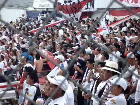 "Muerte Blanca Cuenca" Barra: Muerte Blanca &bull; Club: LDU &bull; País: Ecuador