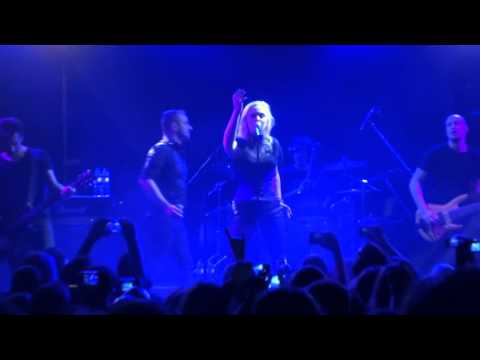 Liv Kristine and Raymond Rohonyi - Venus (live in Moscow)